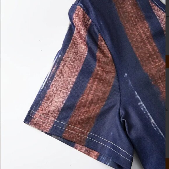 Short Sleeve V-Neck NWOT T-Shirt, Stripe Print - Picture 4 of 9